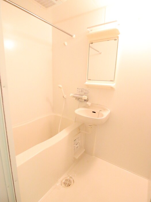 物件内観写真13　(バス／シャワールーム等)