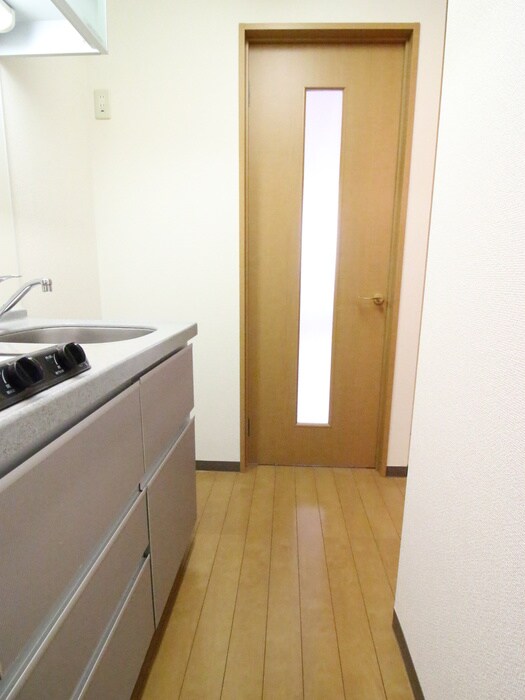 物件内観写真21　(廊下)