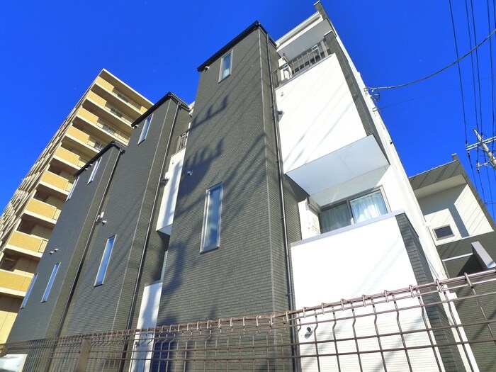 物件外観写真6　(外観写真)