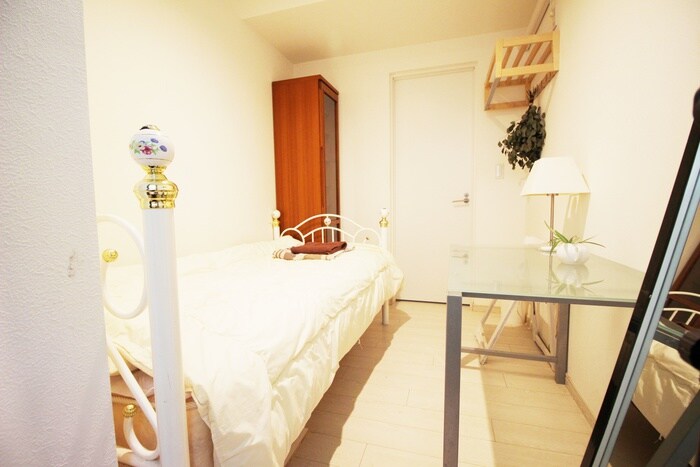 物件内観写真10　(居室)