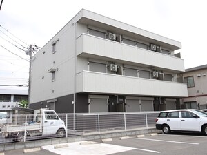 シャルマンハイム外観写真