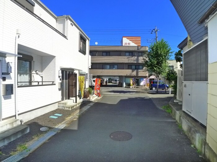 物件外観写真5　(周辺環境)