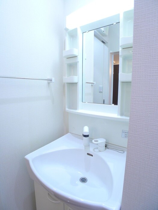 物件内観写真15　(洗面)