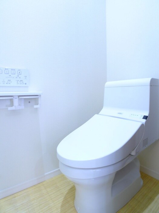 物件内観写真16　(トイレ)