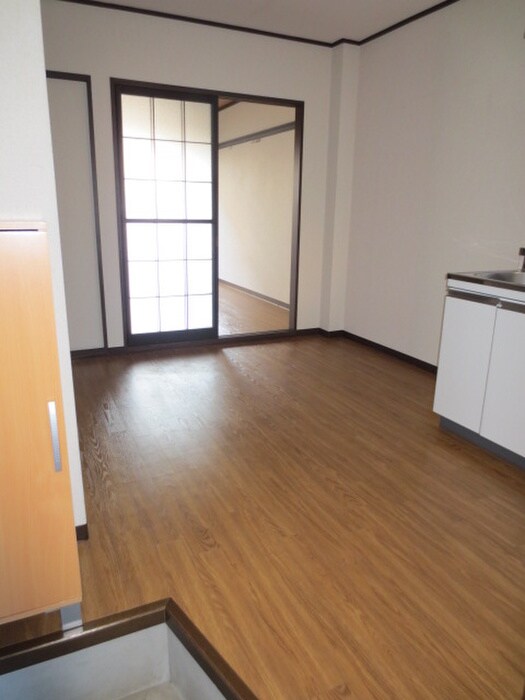 物件内観写真8　(内観写真)