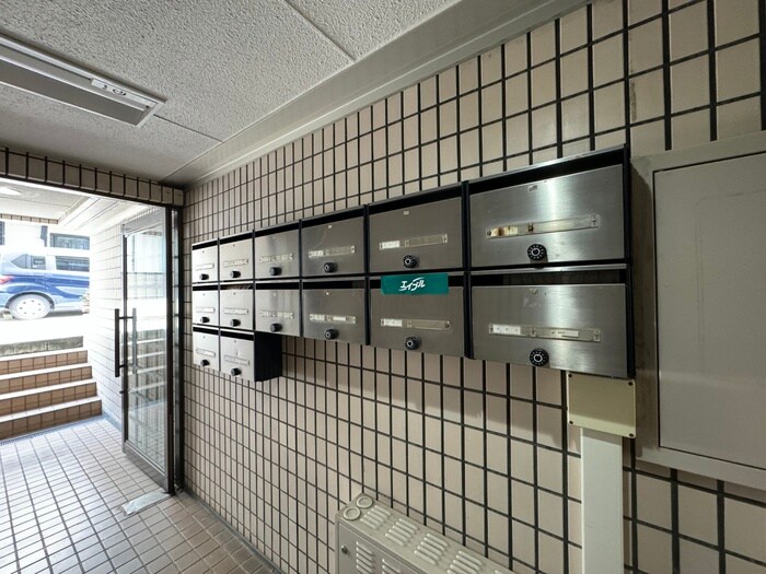 物件外観写真6　(建物設備)