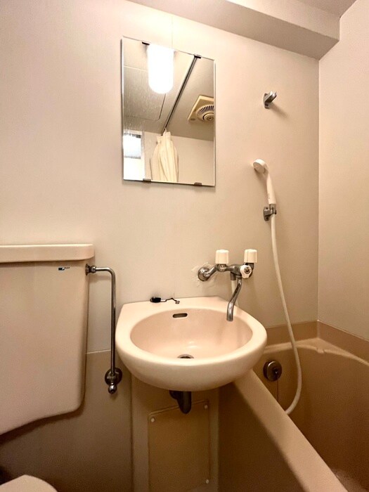 物件内観写真13　(洗面)