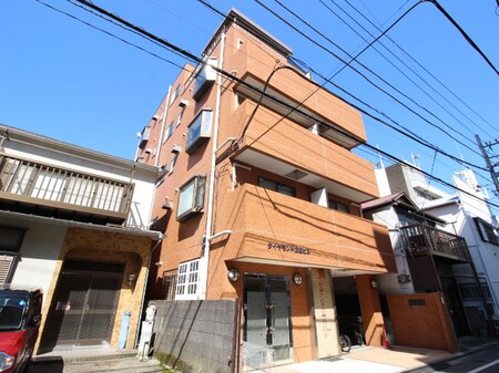 ダイヤモンド企画ビル外観写真
