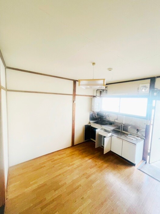 物件内観写真9　(居室)