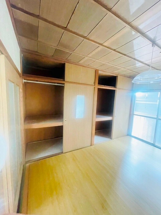 物件内観写真11　(居室)