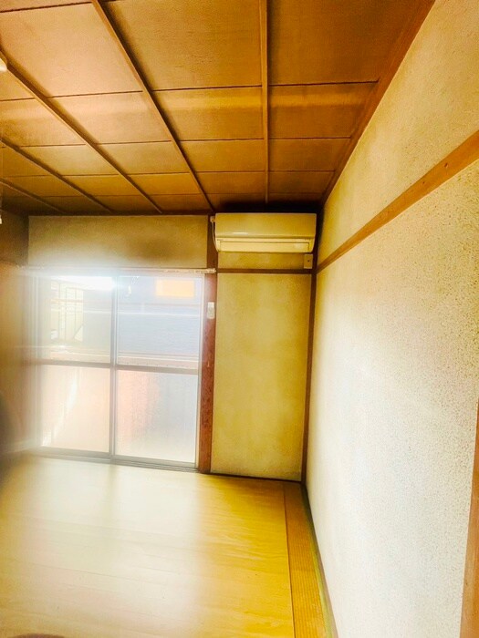 物件内観写真14　(居室)