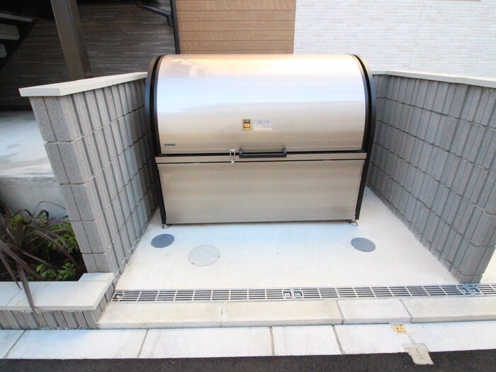 物件外観写真4　(建物設備)