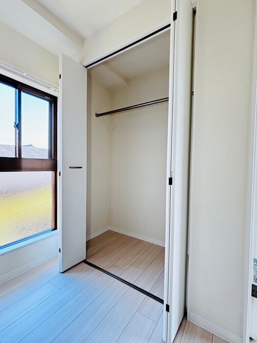 物件内観写真13　(収納)