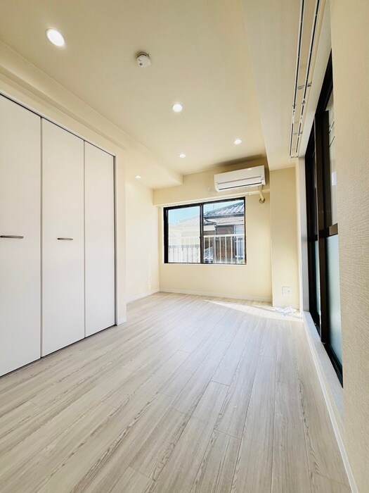 物件内観写真19　(居室)