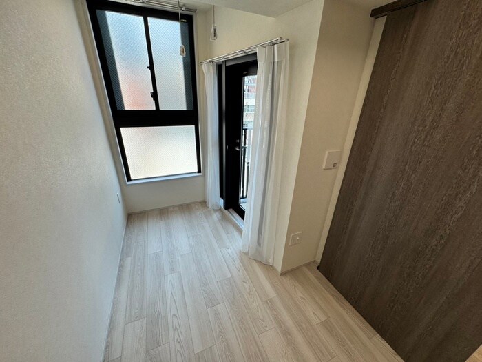 物件内観写真14　(廊下)