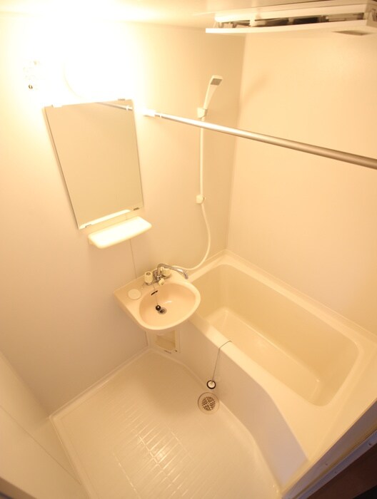 物件内観写真8　(バス／シャワールーム等)