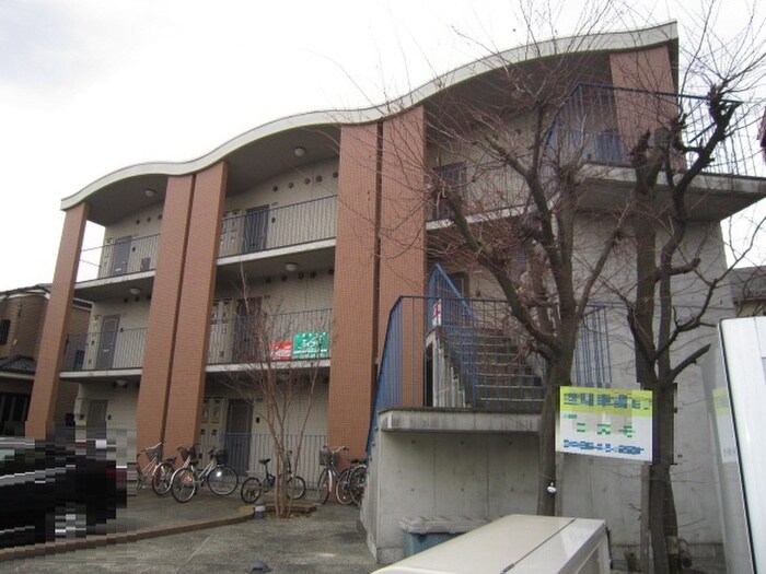 物件外観写真5　(駐車場)