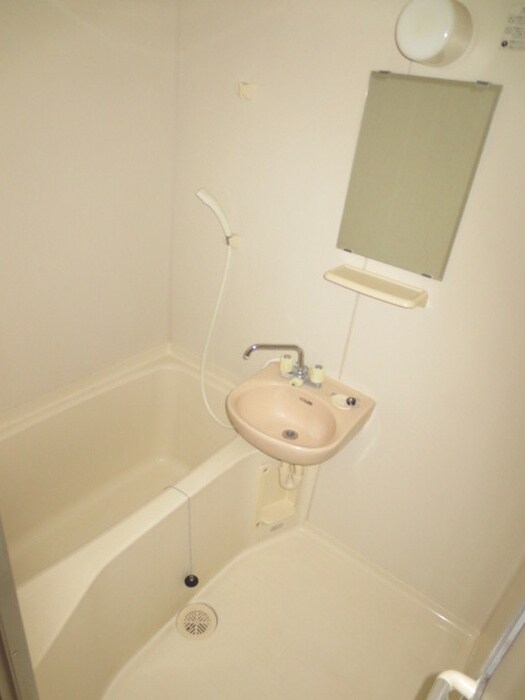 物件内観写真11　(バス／シャワールーム等)