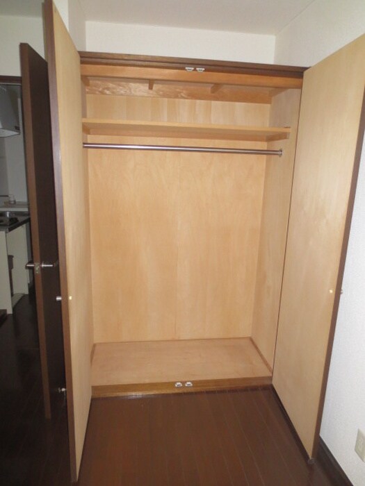 物件内観写真11　(収納)