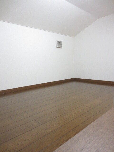 物件内観写真11　(ロフト)