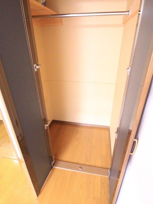 物件内観写真15　(収納)