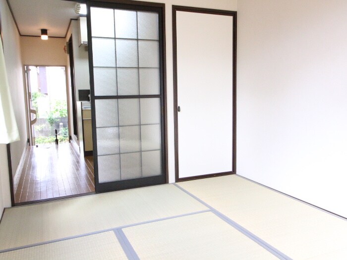 物件内観写真21　(居室)