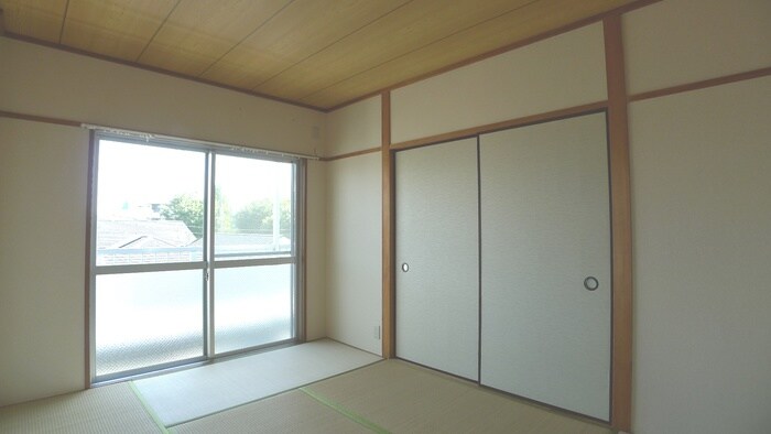 物件内観写真10　(居室)