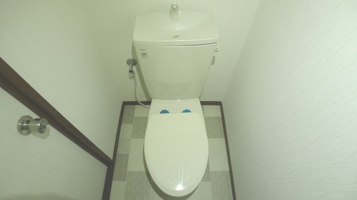物件内観写真15　(トイレ)