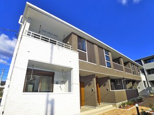 カーサベニーレB外観写真