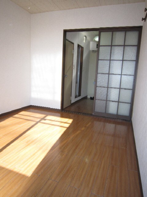 物件内観写真7　(居室)