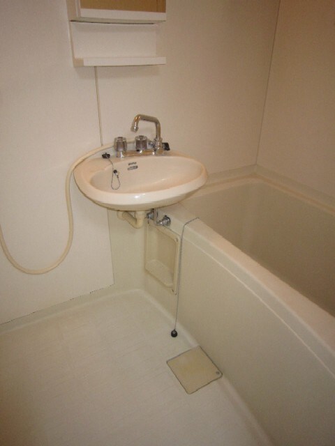 物件内観写真10　(バス／シャワールーム等)