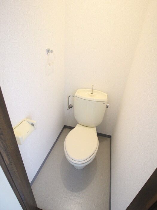 物件内観写真12　(トイレ)