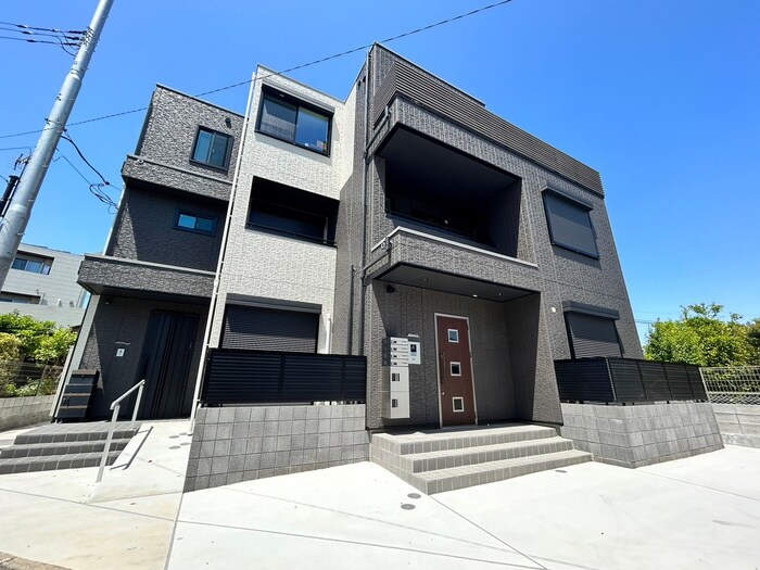 物件外観写真1　(外観写真)