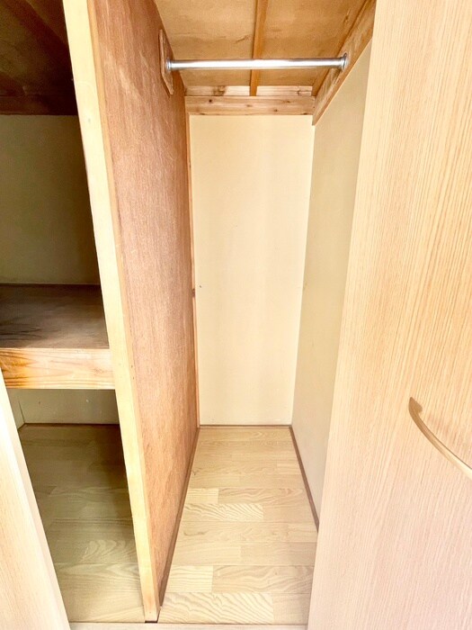 物件内観写真21　(収納)