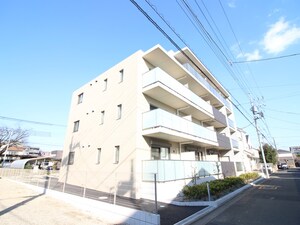 GNOME KUNITACHI外観写真