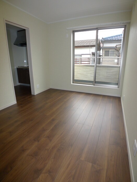 物件内観写真9　(室内からの展望)