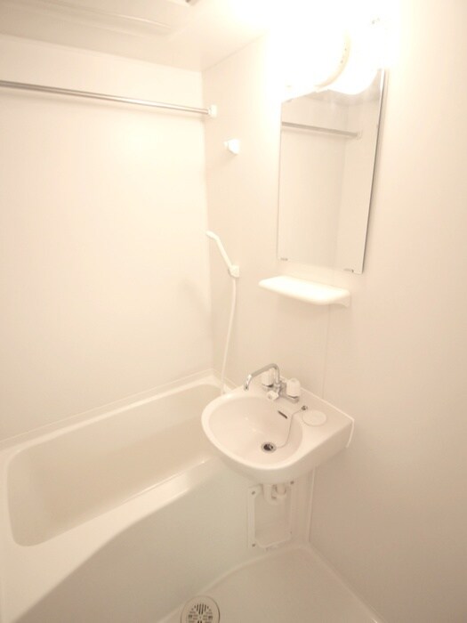 物件内観写真13　(バス／シャワールーム等)