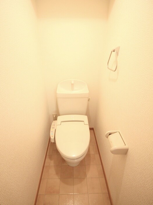 物件内観写真14　(トイレ)