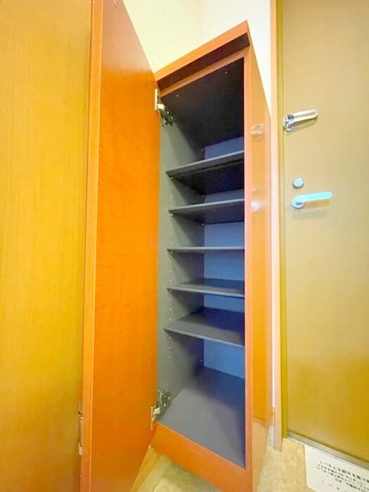 物件内観写真19　(靴箱)