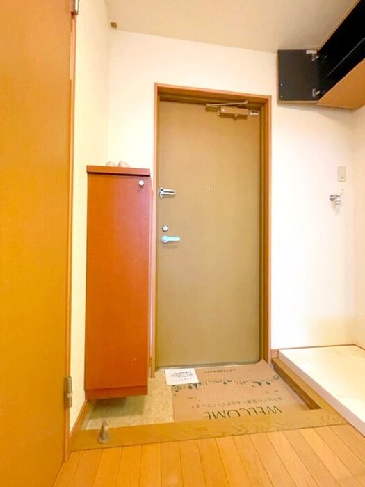 物件内観写真20　(玄関)