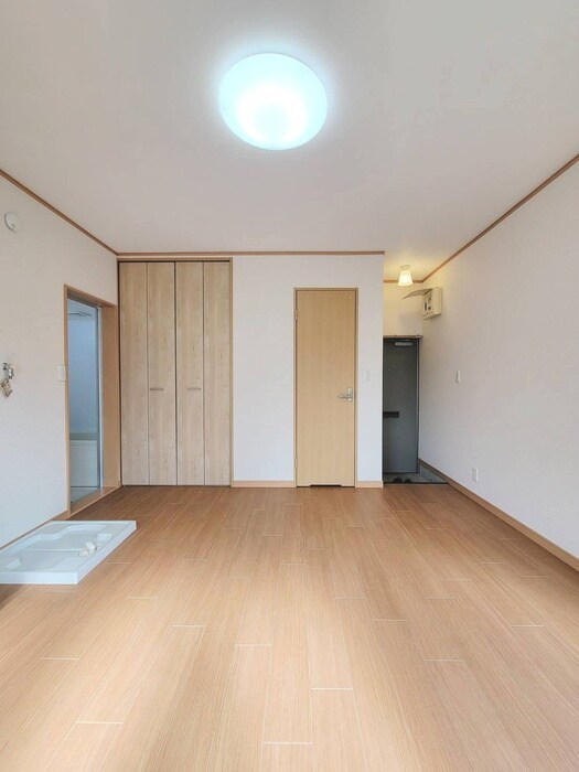 物件内観写真11　(居室)