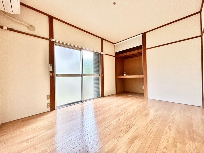 物件内観写真7　(居室)