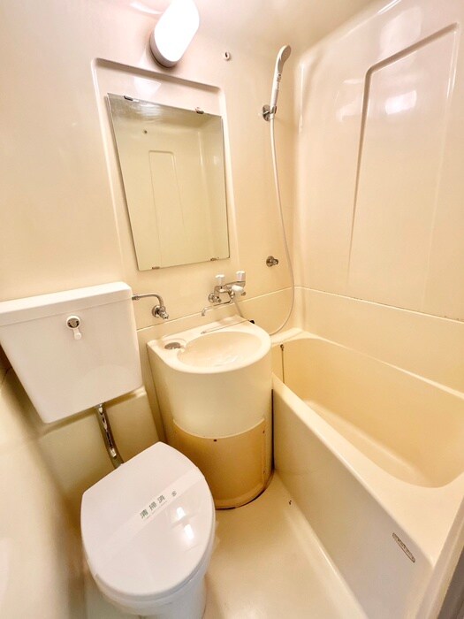 物件内観写真12　(バス／シャワールーム等)