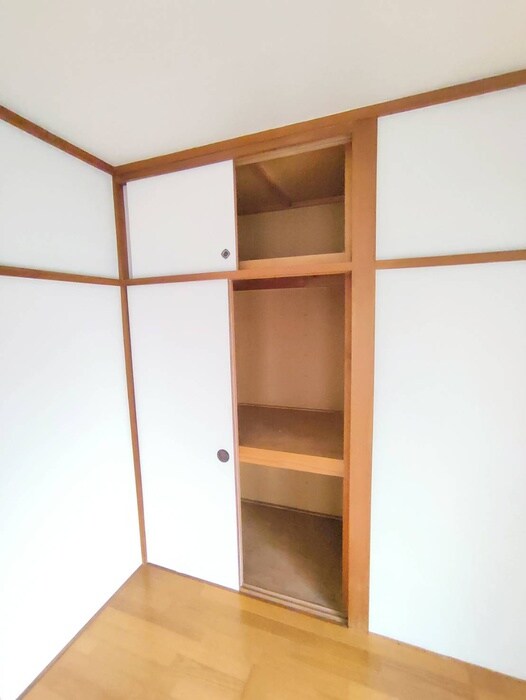 物件内観写真13　(収納)