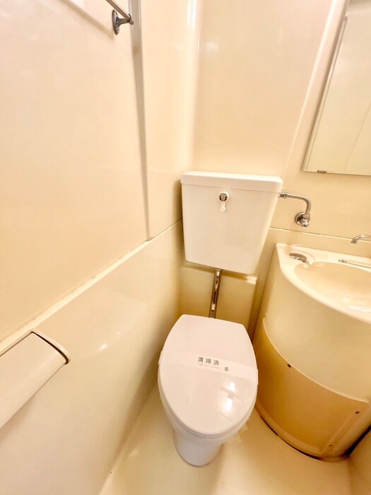 物件内観写真14　(トイレ)