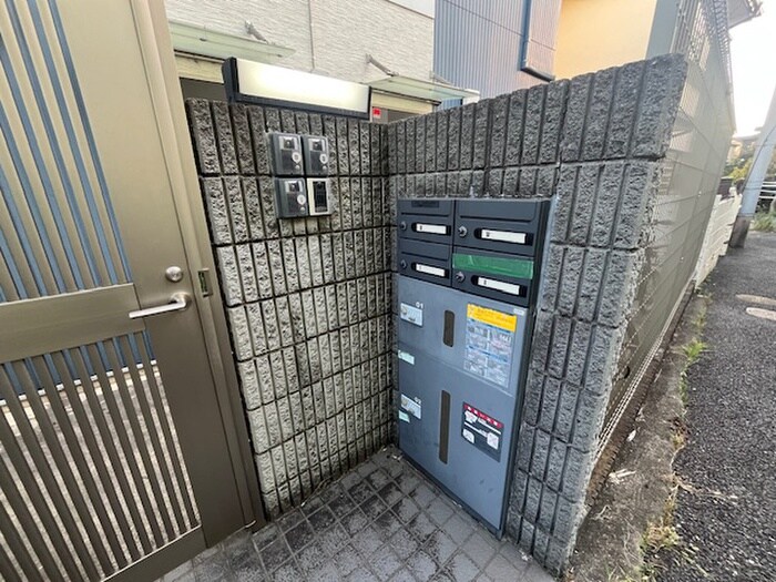 物件外観写真4　(建物設備)