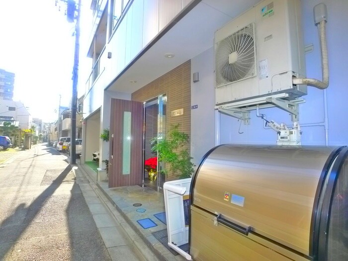 物件外観写真6　(建物設備)