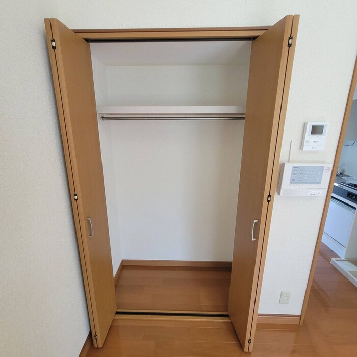 物件内観写真16　(収納)