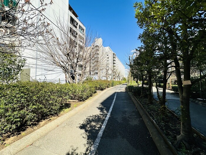 物件外観写真3　(周辺環境)