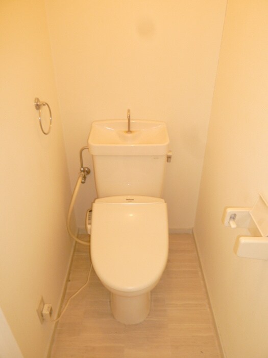 物件内観写真13　(トイレ)